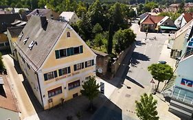 Hotel Garni Und Apartments Zur Krone