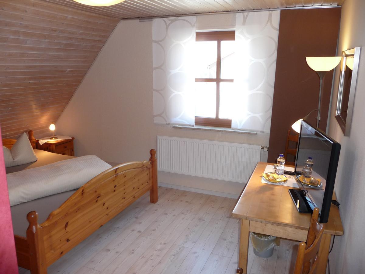 Hotel Garni Und Apartments Zur Krone Hilpoltstein Extérieur photo